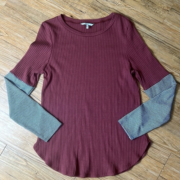 BKE Long sleeve - Picture 1 of 4